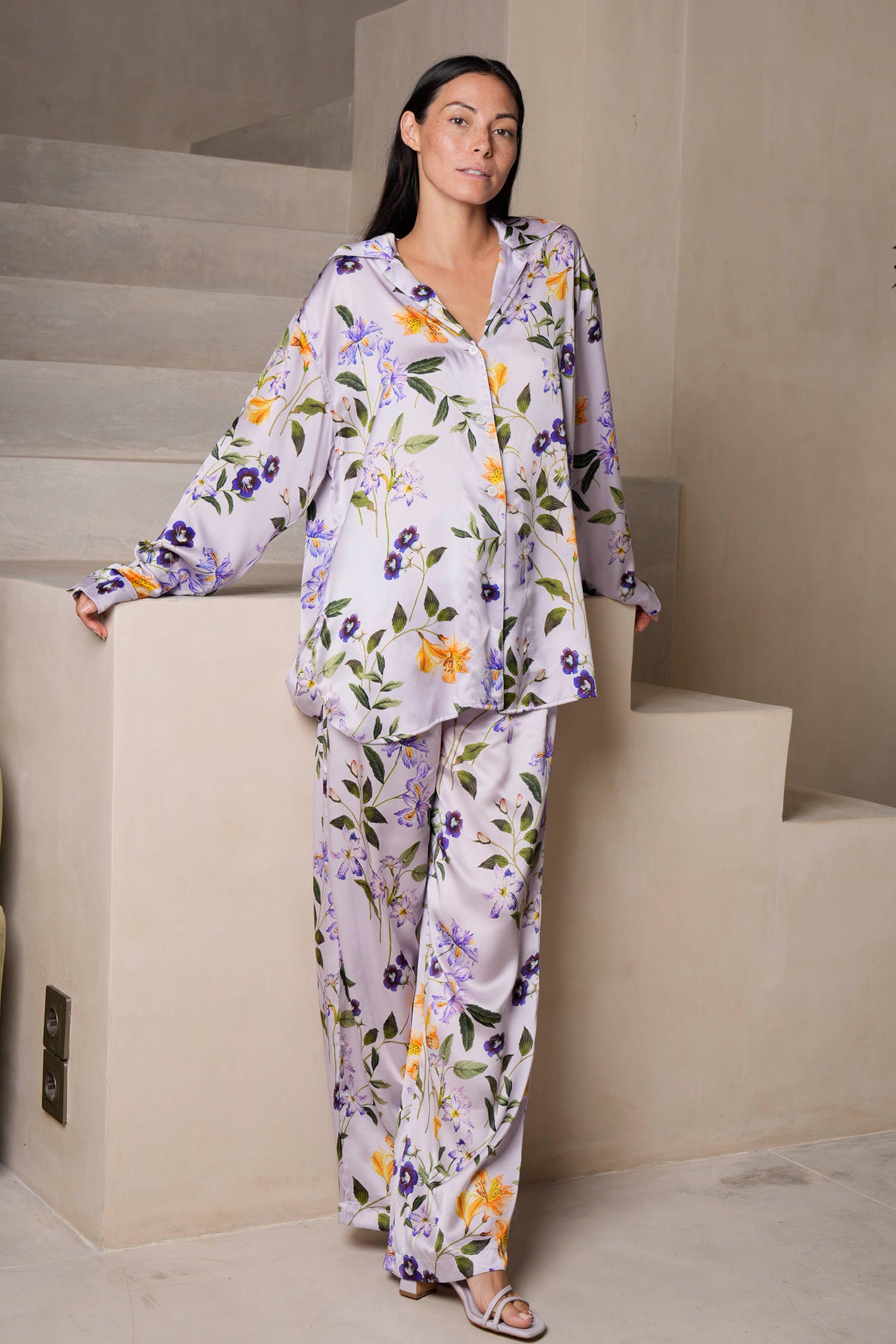 Kalinga Ashok Abercrombie Loungewear Hotel Kalinga Warm Loungewear